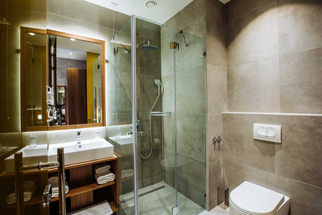 5.jpg - Deluxe Double or Twin Room with Balcony - Maison Royale Beograd